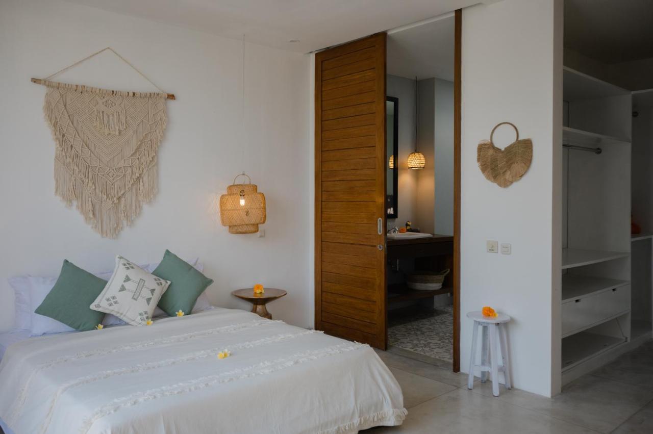 The Bed By The Sea Bed and Breakfast Canggu Εξωτερικό φωτογραφία